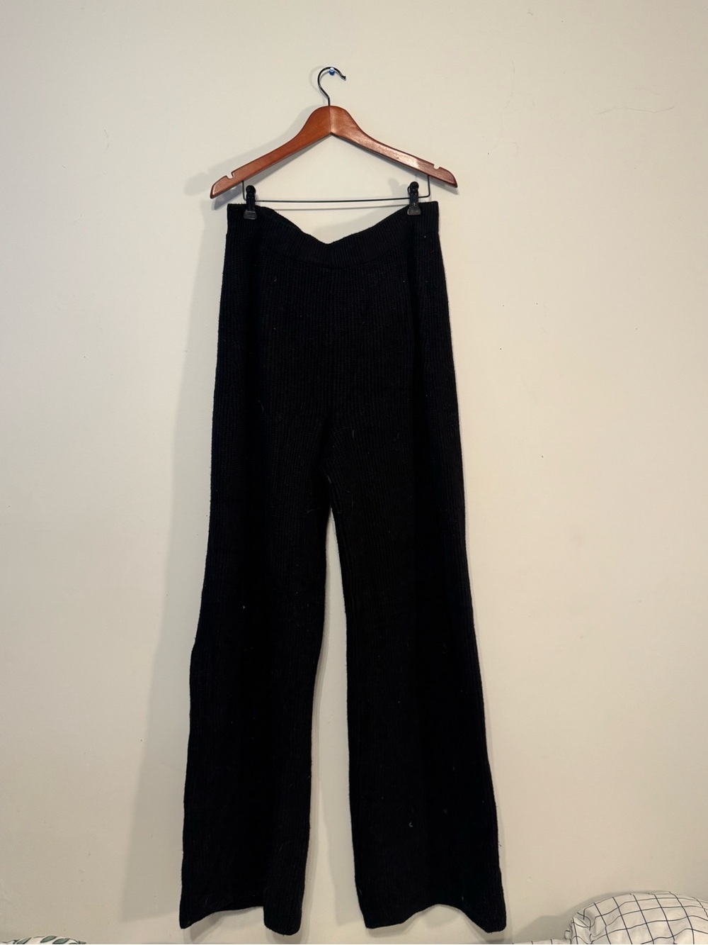 GAP Black Wide-Leg Knit Pants